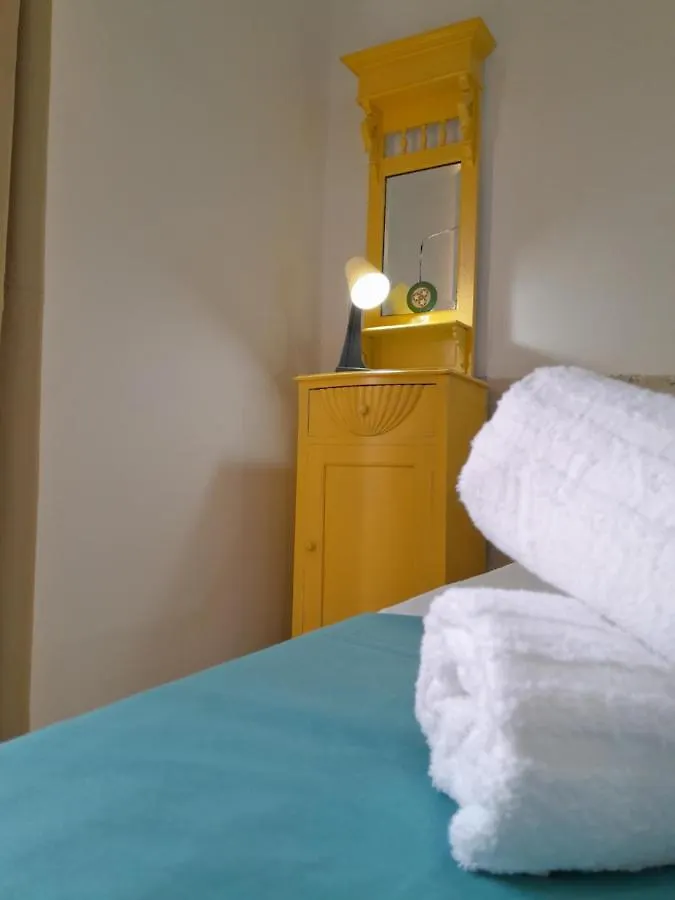 Limestone Sun Suites Sliema Bed & Breakfast